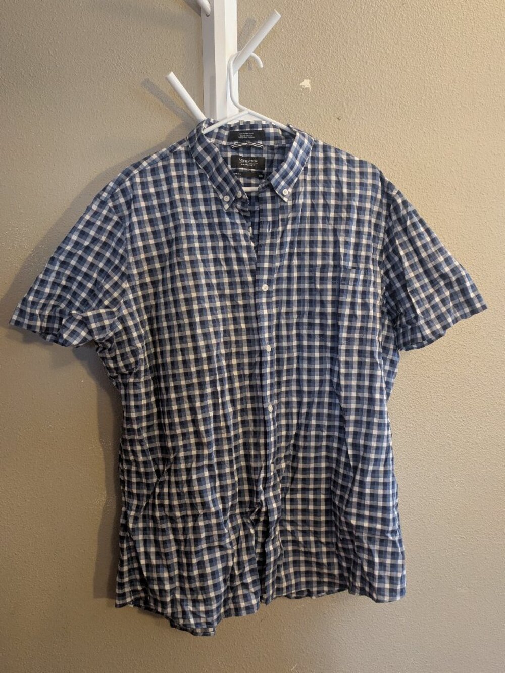 Men's short sleeve button-up